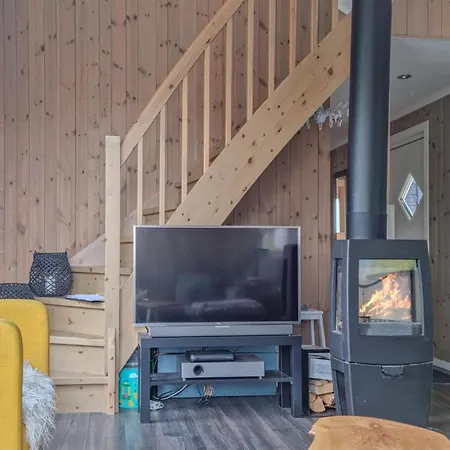 3 Bedroom In *